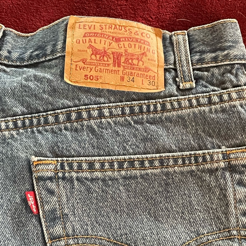 Levis Mens 505 Jeans size 34 x 30-pre owned